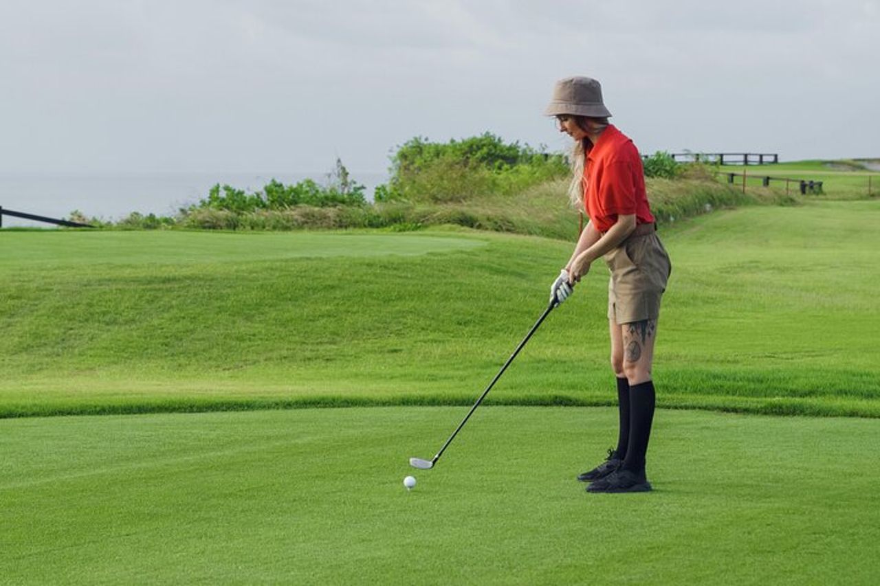 Tour privato di 1 ora di golf professionale a Nerja — 3