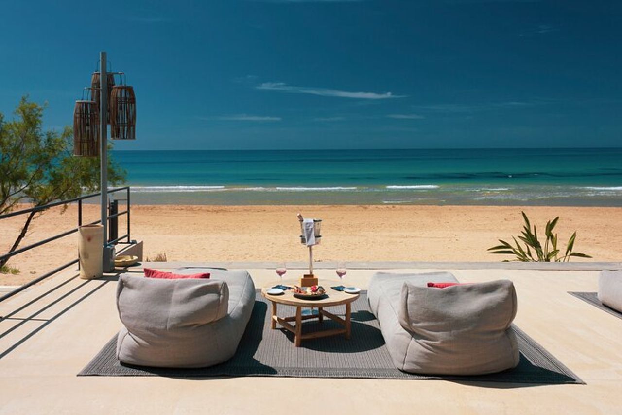 Pass per Intera Giornata a Cala Manbrù Beach Club — 8