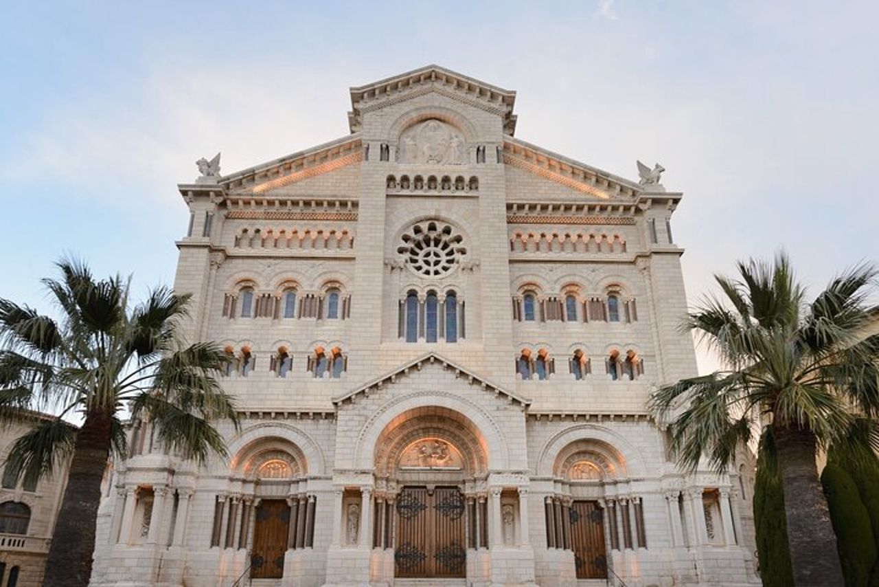 Tour autoguidato di caccia al tesoro e attrazioni di Monaco — 2