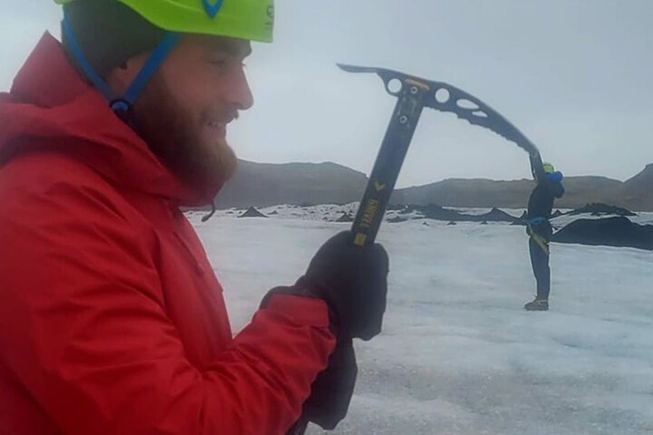 Esperienza di escursione sul ghiacciaio sul Sólheimajökull - Incontro sul posto — 8