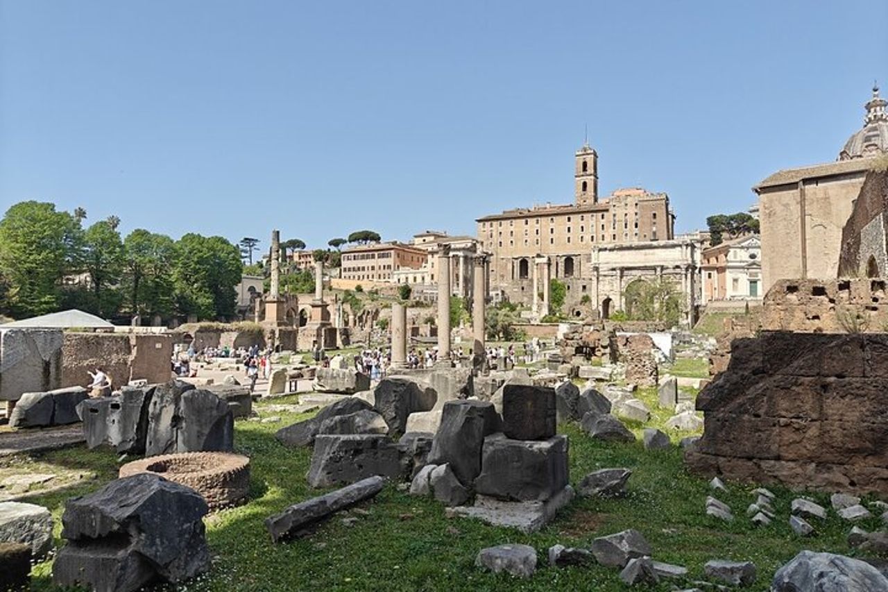 Tour guidato privato di miti e leggende del Foro Romano — 2