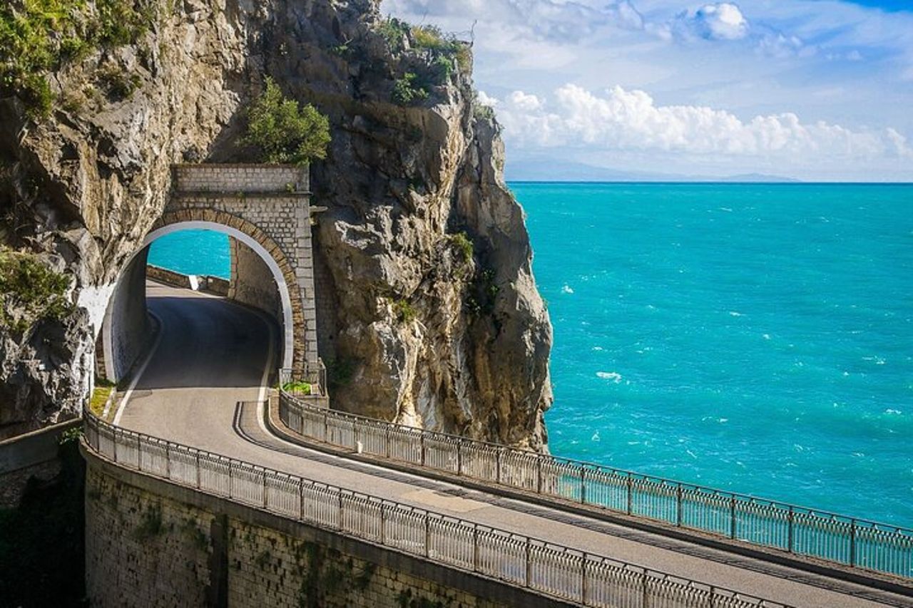 Tour privato in e-bike della Costiera Amalfitana — 3
