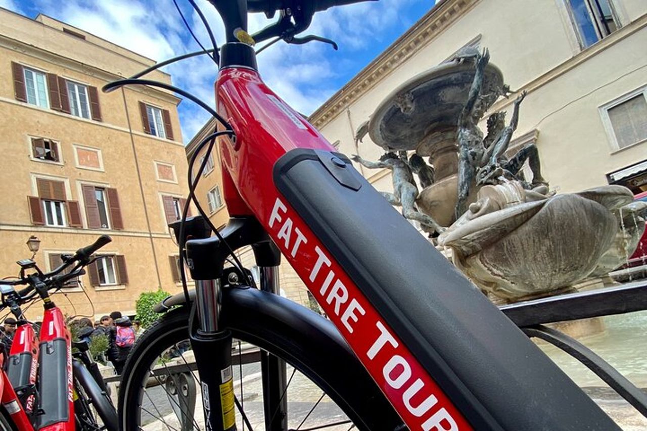 Roma E-Bike Tour : Ultimo Street Food e Festa del Mercato — 6