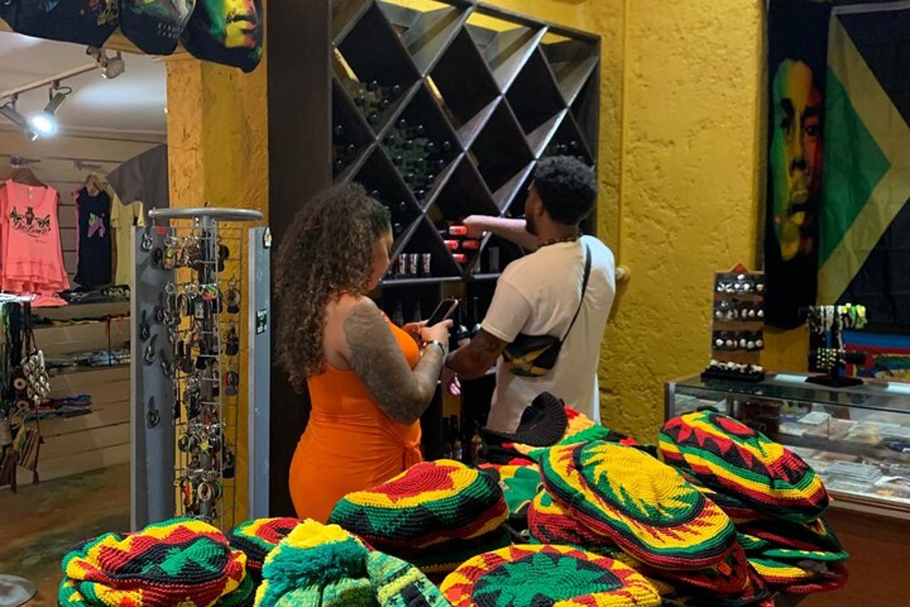 Mausoleo di Bob Marley (Nove Miglia) — 4