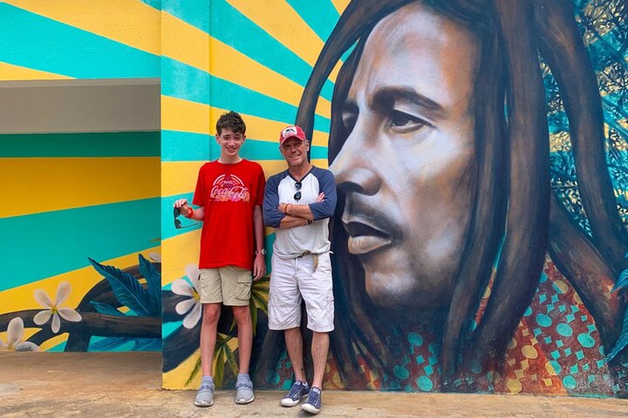 Mausoleo di Bob Marley (Nove Miglia) — 6