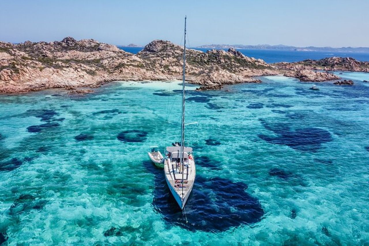 Tour In Barca A Vela Nell'arcipelago Di La Maddalena — 2