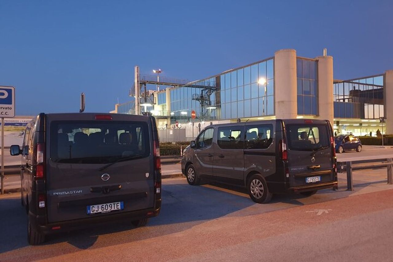 Trasferimento privato dal porto della città di Trapani all'aeroporto di Trapani — 3