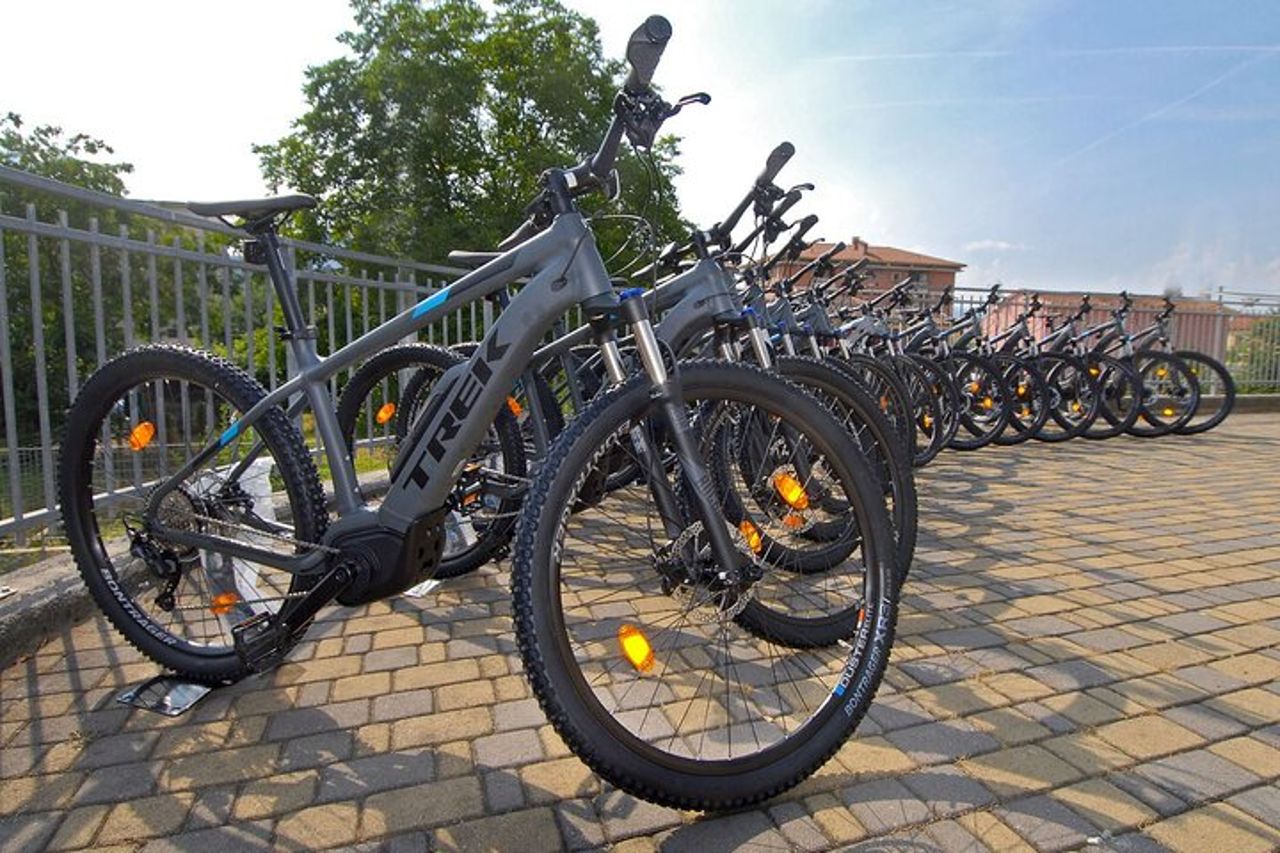 Noleggio e-bike MTB a Equi Terme — 4