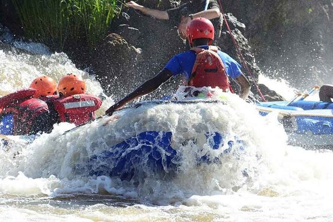 Tour di un giorno al rafting sulle rapide di Sagana — 3