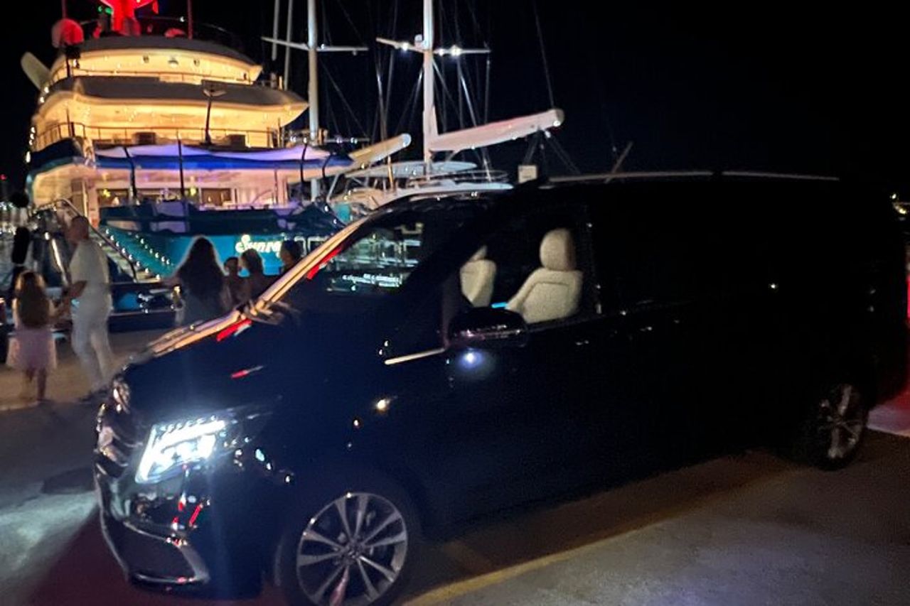 Transfer from Airport Olbia to Porto Cervo one way — 7
