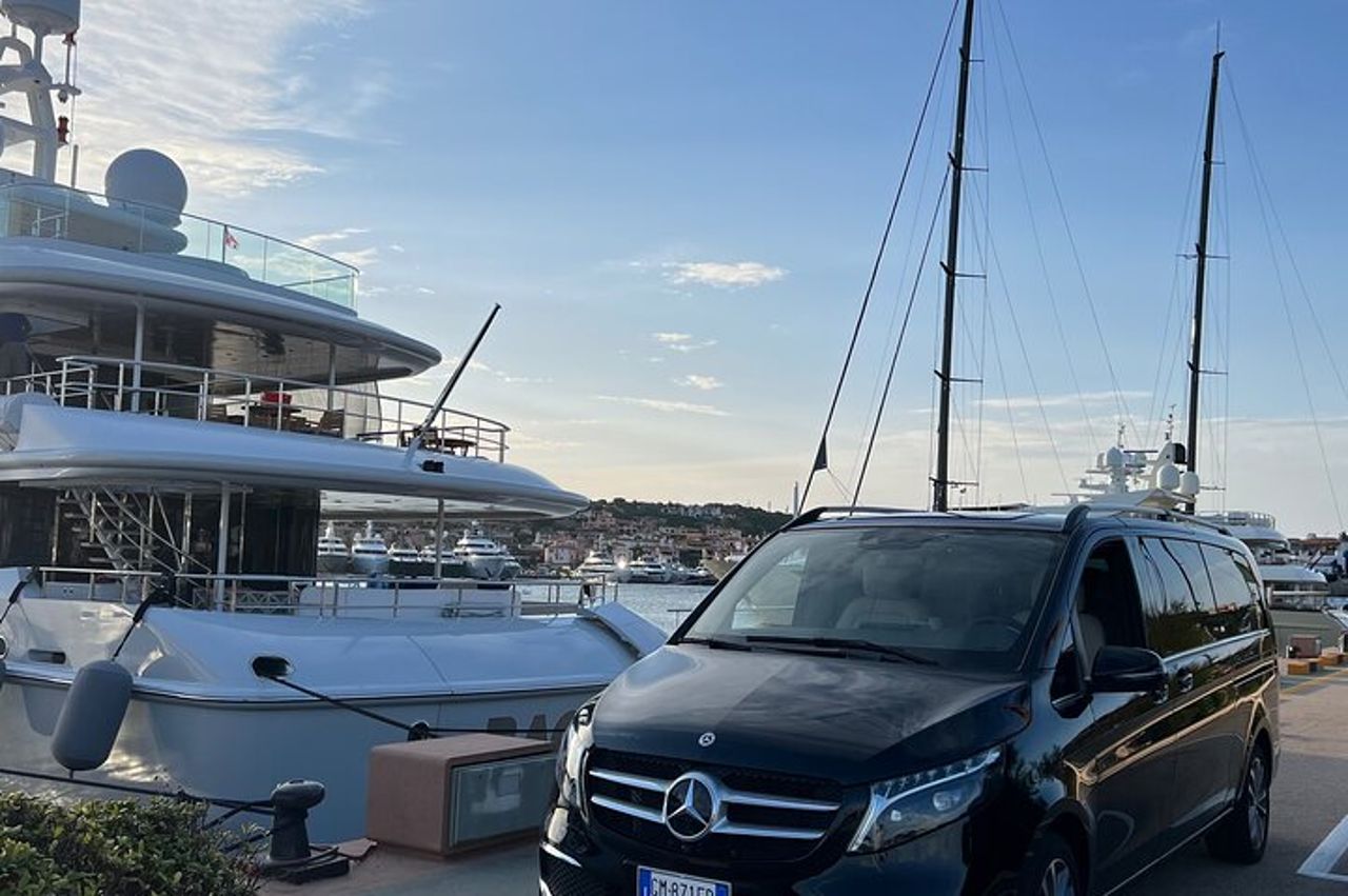 Transfer from Airport Olbia to Porto Cervo one way — 8