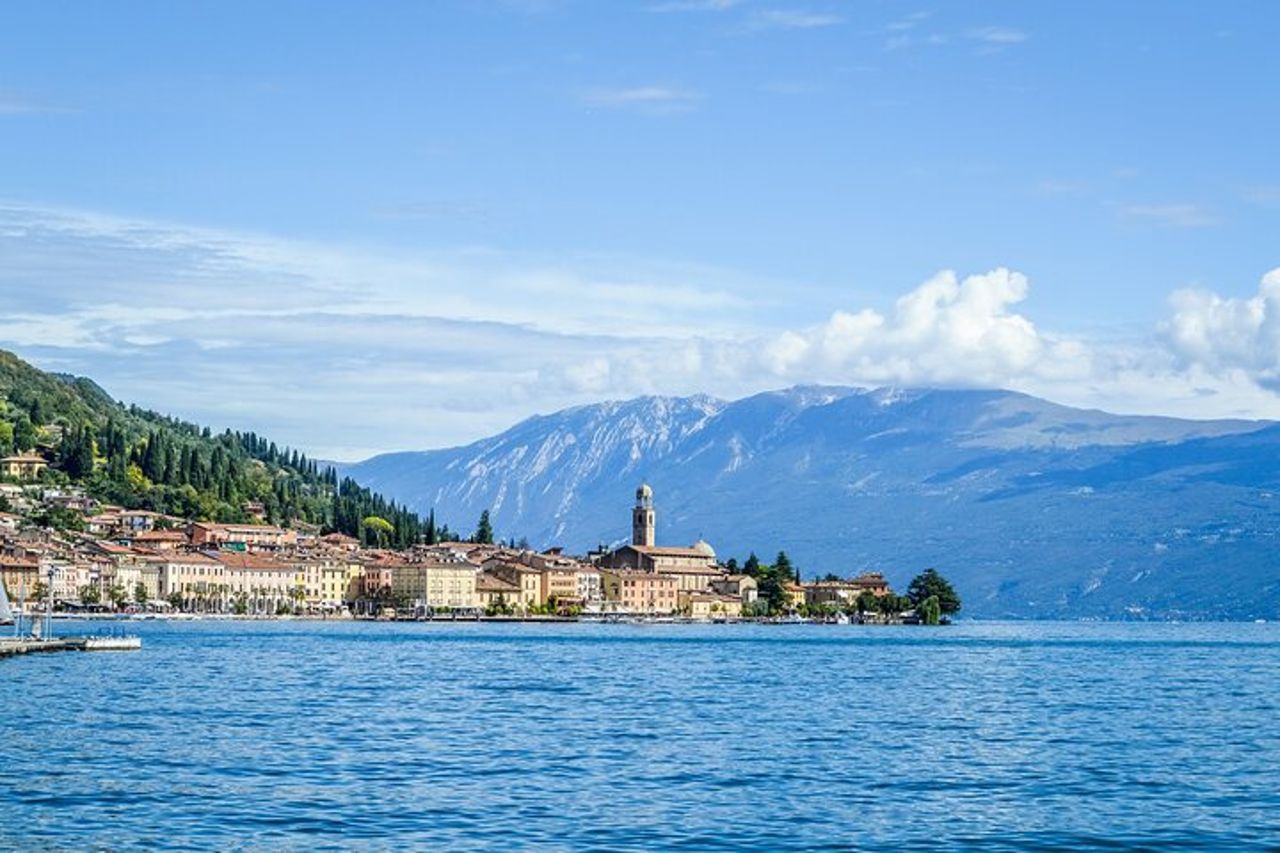 Tour privato di un'intera giornata sul Lago di Garda — 7