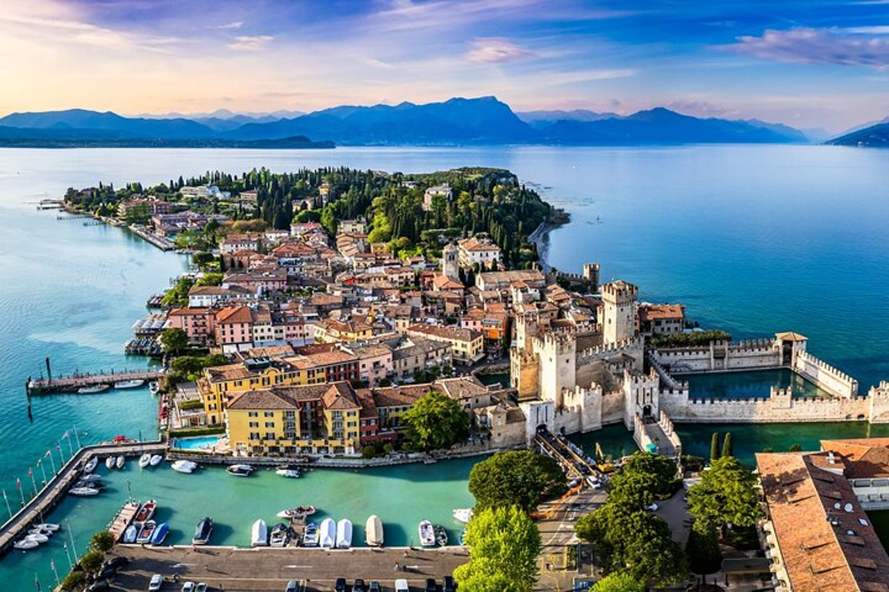 Tour privato di un'intera giornata sul Lago di Garda — 5