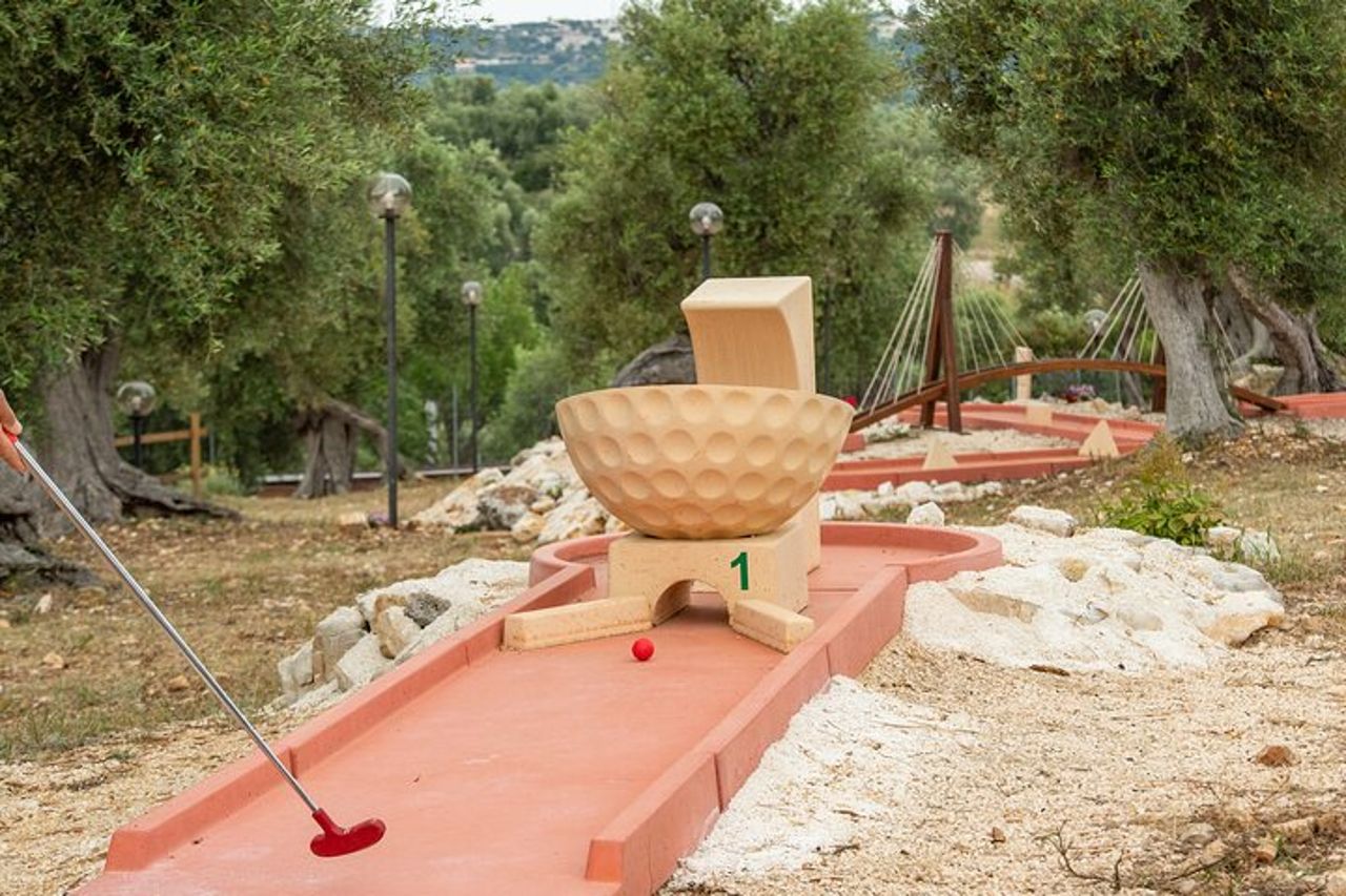 Degustazione del nostro olio e partita di adventure Golf 18 Buche — 9