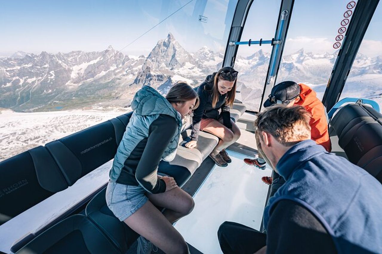 Gita di un giorno a Zermatt, Cervino, Glacier Paradise da Montreux