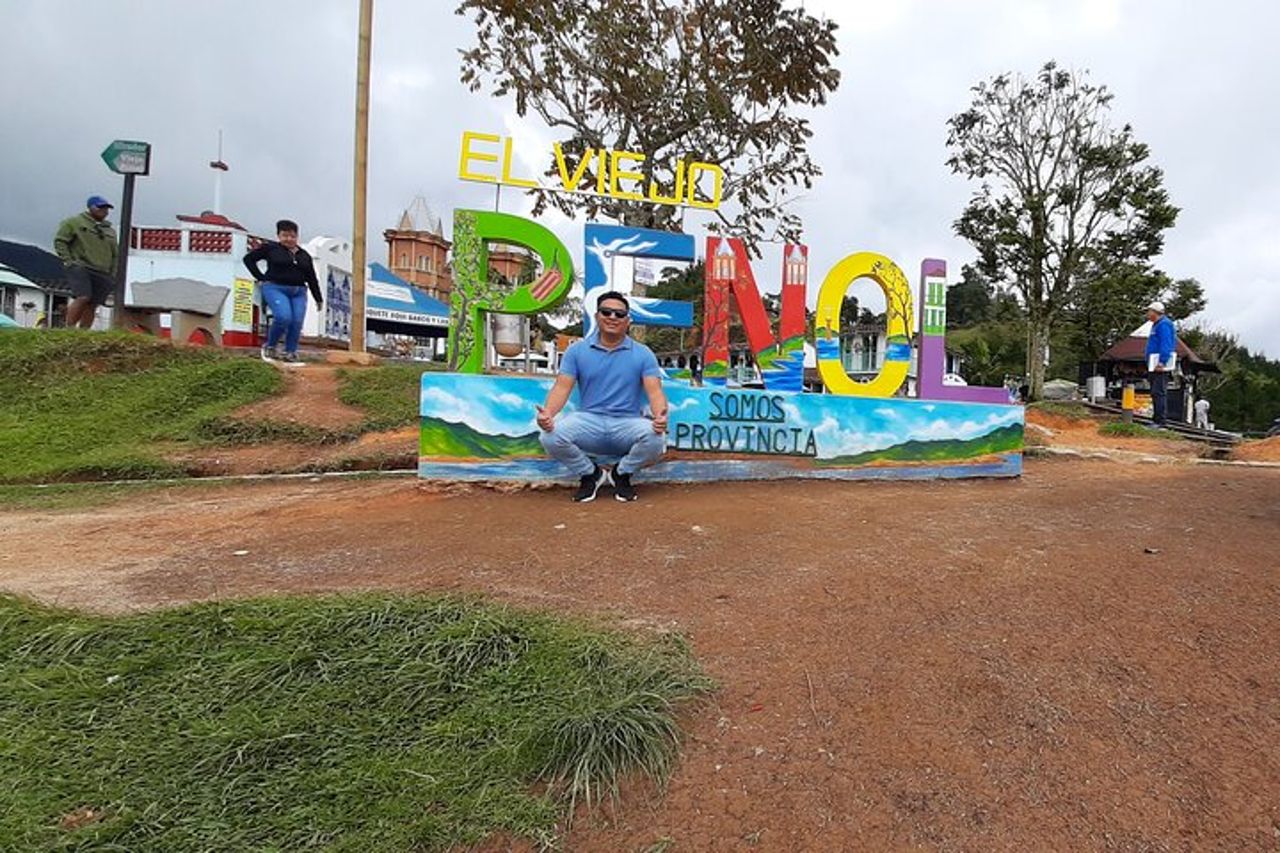 Tour guidato di Guatape da Medellin — 6