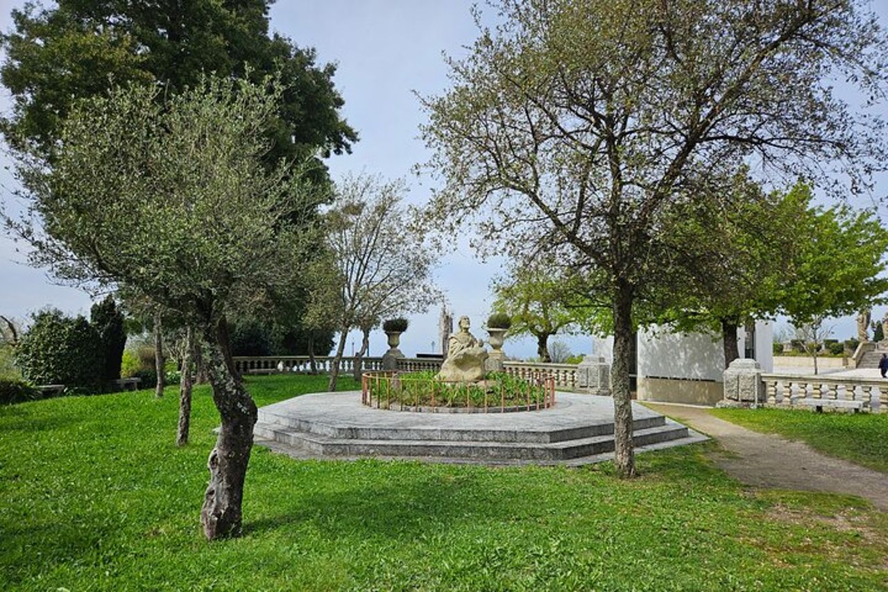Tour - Guimarães e/o Braga — 4