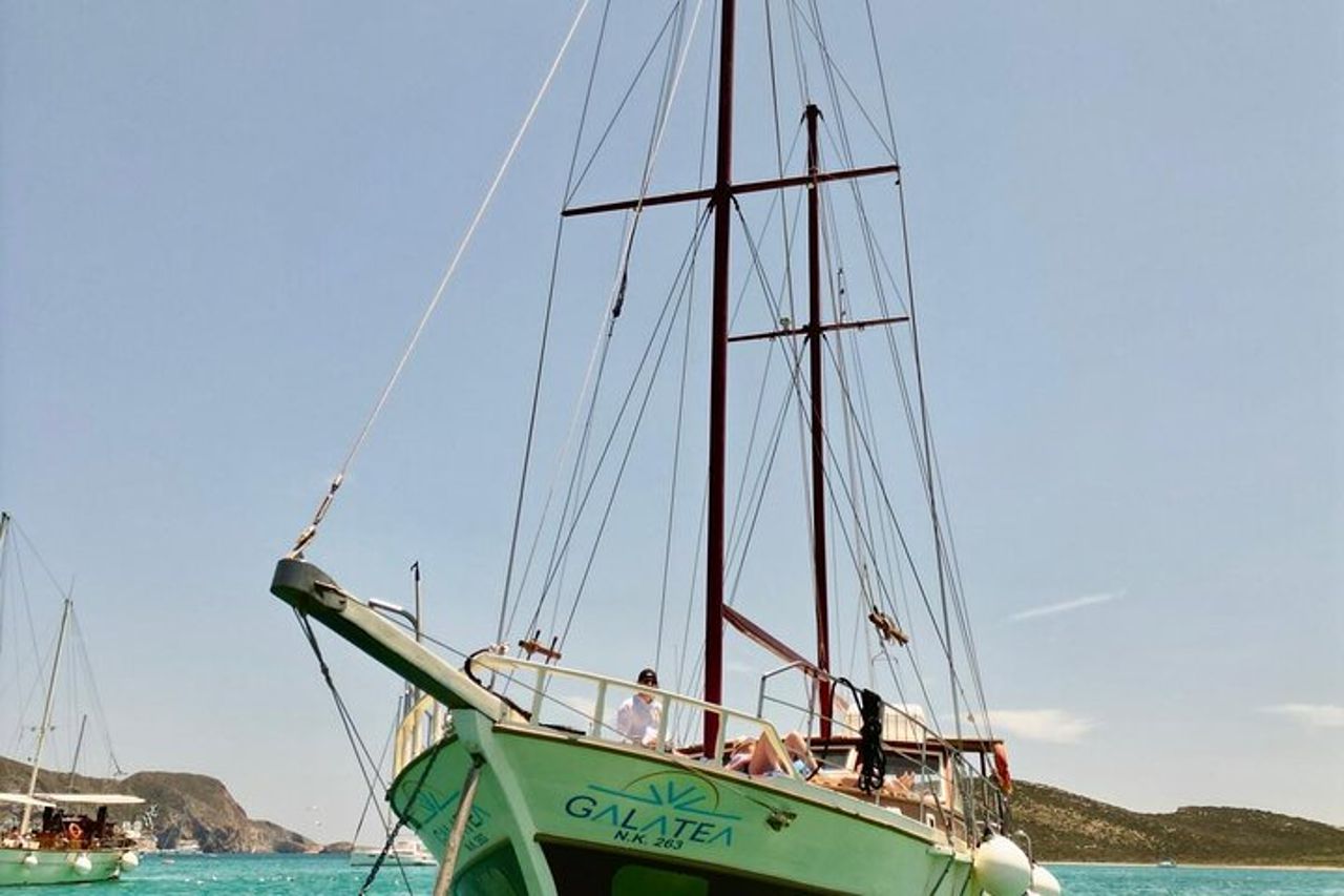 SEMIPRIVATE GALATEA tour Antiparos-Blulagoon-Despotiko-FREE DRINK — 5