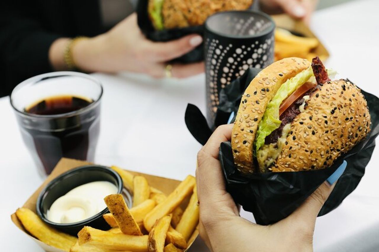 Crociera con cena ad Amsterdam con hamburger e bevande — 3