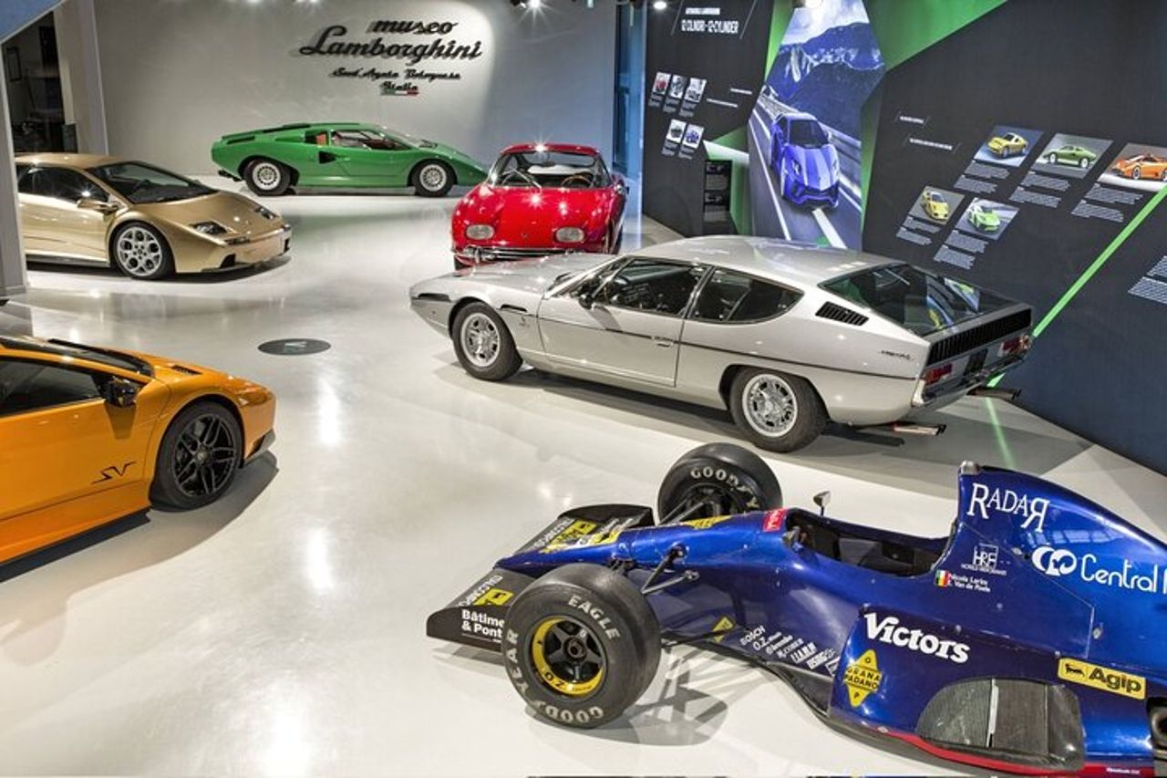 Bologna Modena con i biglietti d'ingresso ai Musei Lamborghini e Ferrari — 7