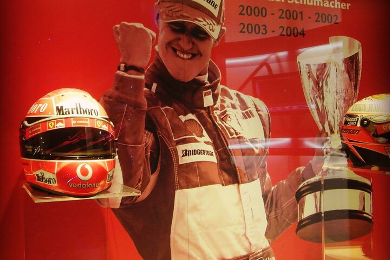 Trasferimento in autobus da Modena e Museo Ferrari Maranello Biglietto — 9