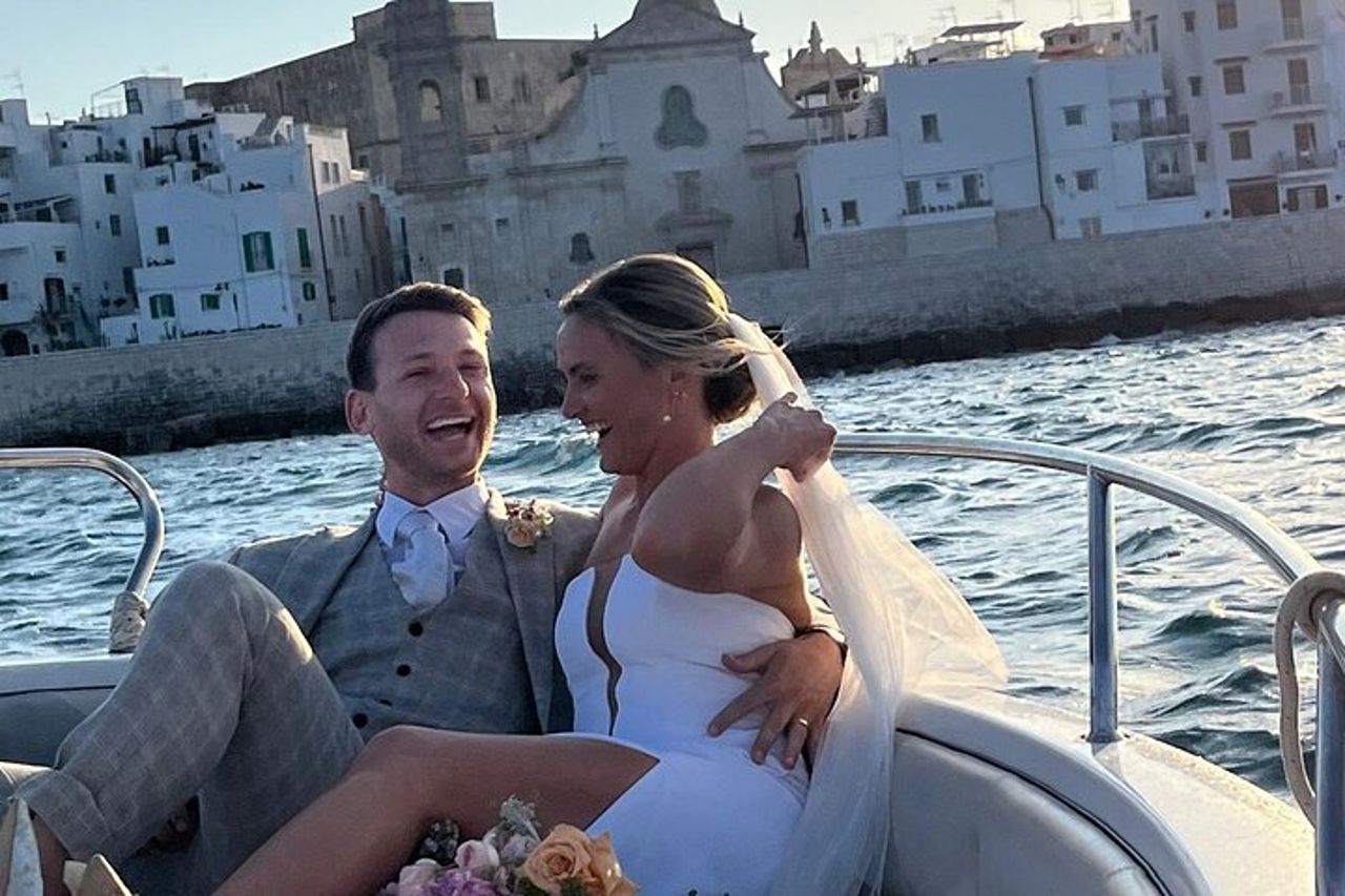 Tour in barca da Monopoli alle grotte di Polignano a Mare — 4