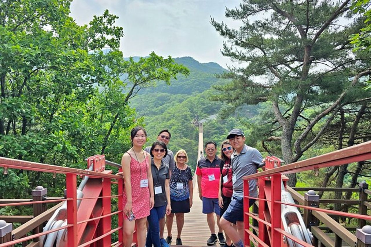 Tour DMZ per piccoli gruppi con sala esperienze della Corea del Nord e ponte Susp. — 3