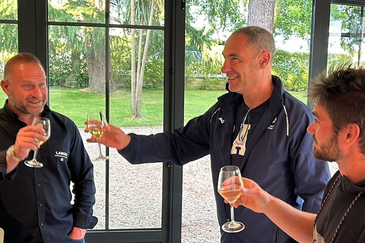 Visita e degustazione vicino a Saint-Émilion — 8