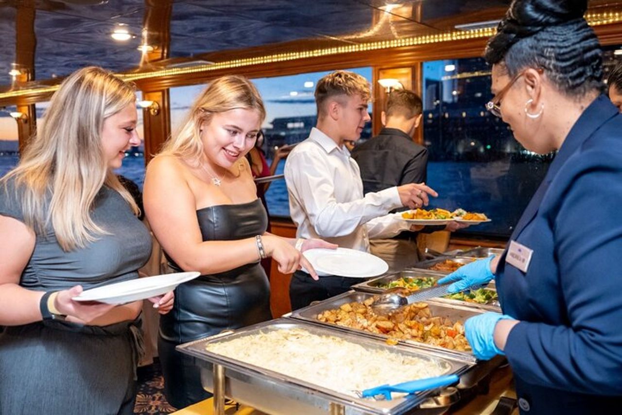 Crociera con cena sullo skyline di New York City — 4