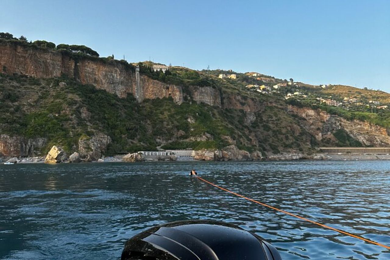 Tour in motoscafo nuovo anno 2024 — 8