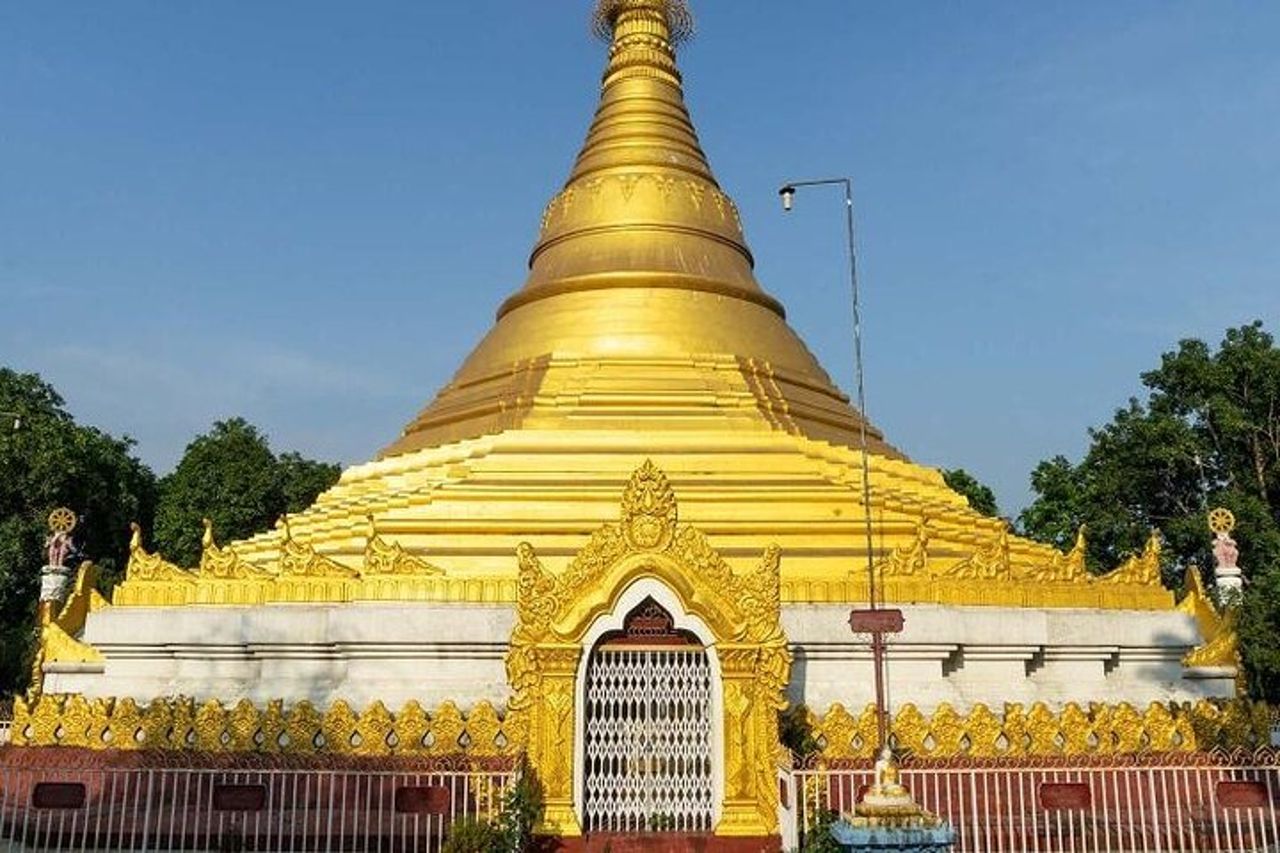 Tour di Lumbini di un'intera giornata con trasferimento all'aeroporto — 2