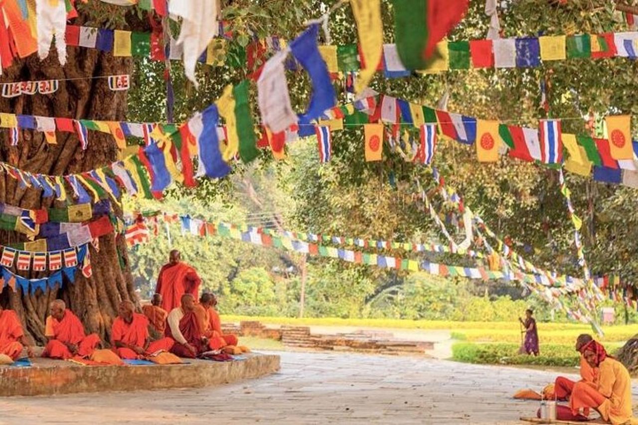 Tour di Lumbini di mezza giornata con trasferimento all'aeroporto — 6