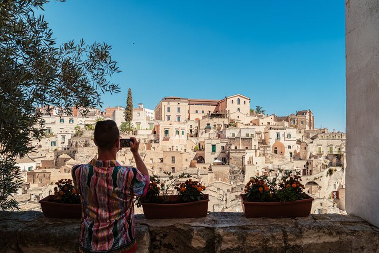 Da Bari: Unesco Tour - Visita Guidata di Matera e Alberobello — 9