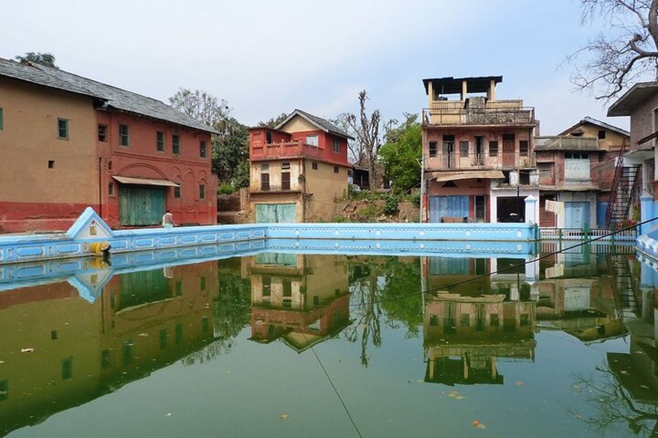 Visita guidata al primo villaggio del patrimonio indiano da Dharamshala — 4