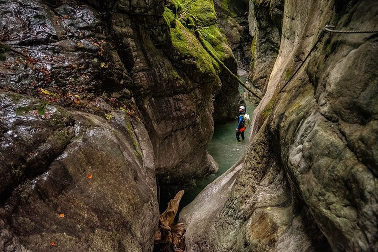 Canyoning ricco di azione nel Kobelache — 8