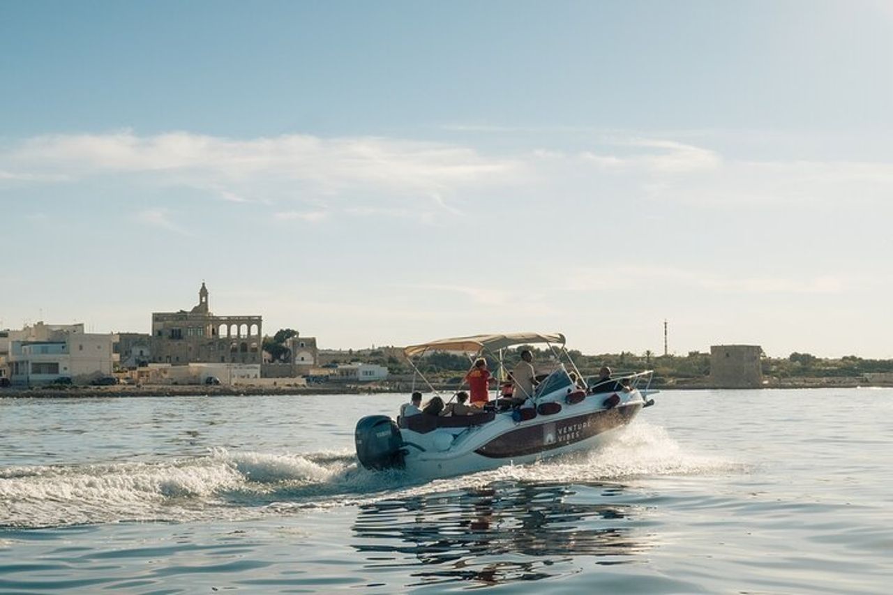 Exclusive 2-Hour Private Boat Tour in Polignano a Mare — 4