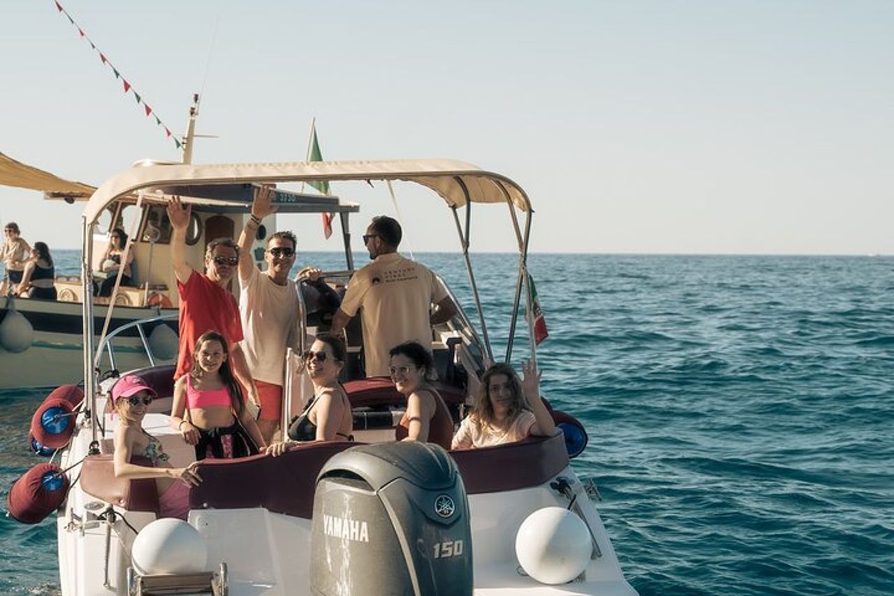 Exclusive 2-Hour Private Boat Tour in Polignano a Mare — 6
