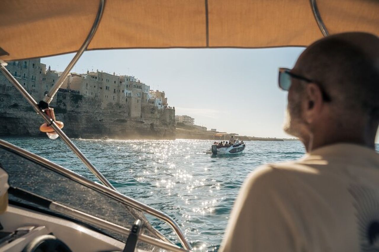 Esclusivo tour privato in barca di 5 ore a Monopoli — 7