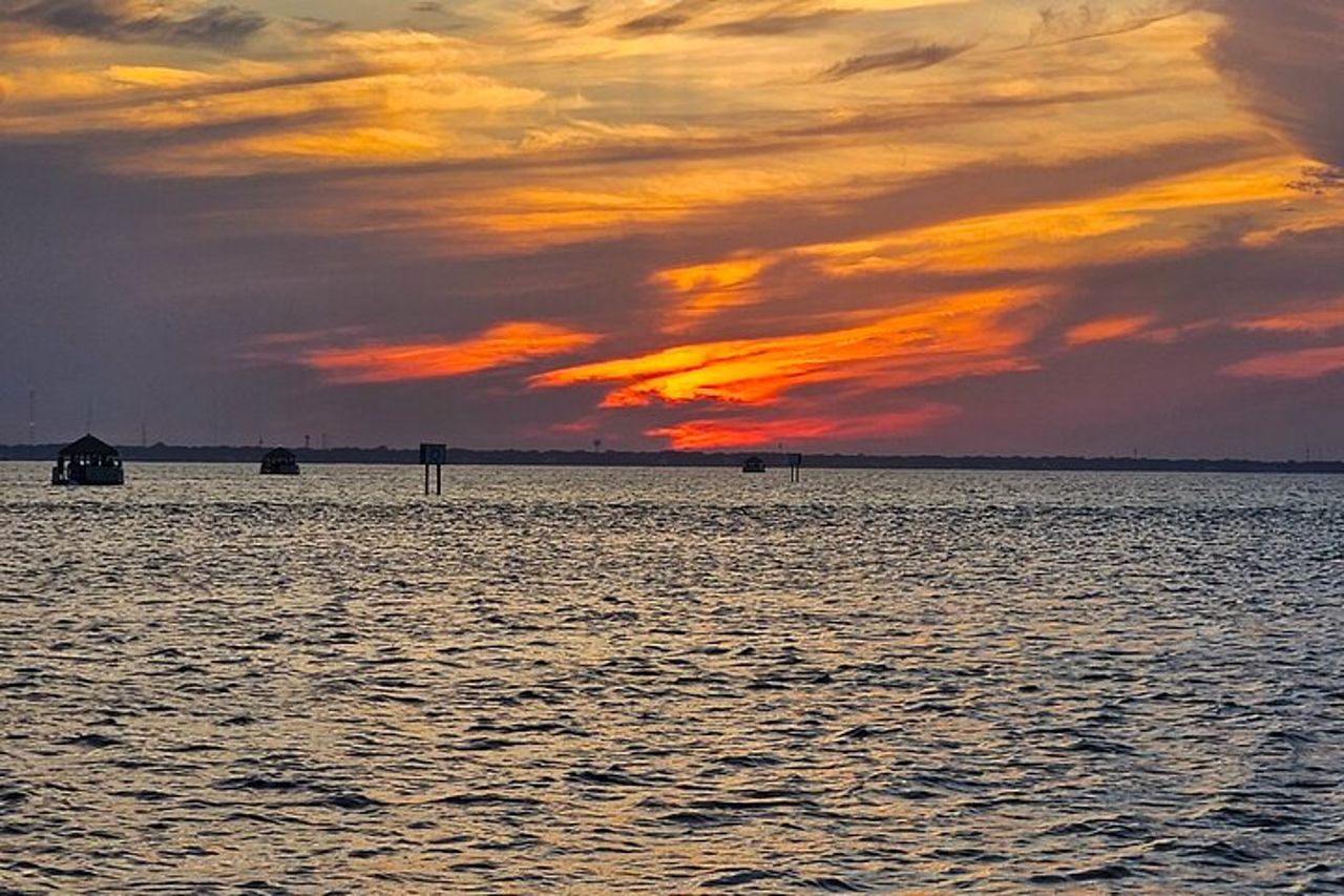 Destinazione Sunset Harbor Bay & Dolphin Cruise — 8