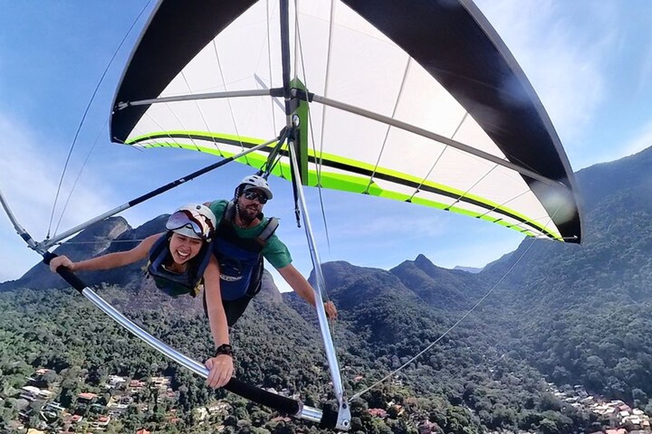 Esperienza di volo in deltaplano o parapendio a Rio. — 3