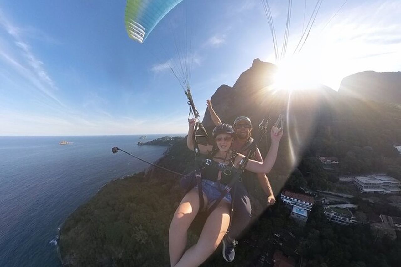 Esperienza di volo in deltaplano o parapendio a Rio. — 8