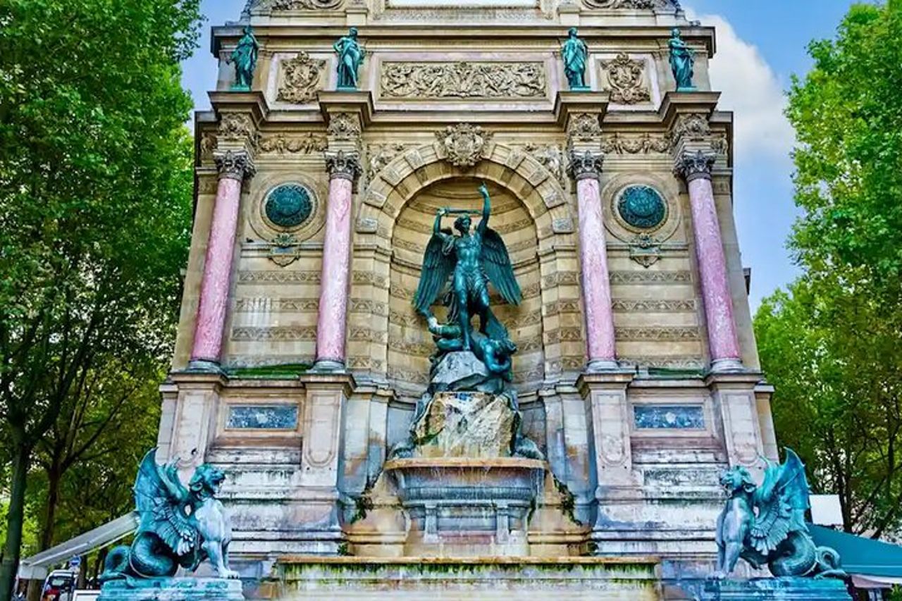 Tour privato: tour a piedi del mistero di Notre Dame e del quartiere latino — 8