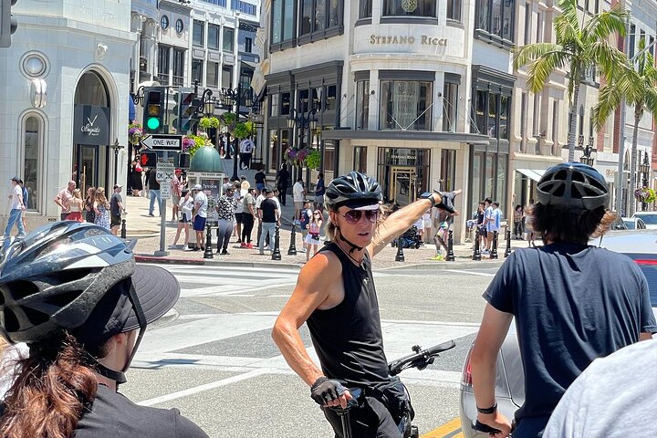 Tour di Beverly Hills: case delle star del cinema e visite turistiche a Los Angeles in bici elettrica — 4