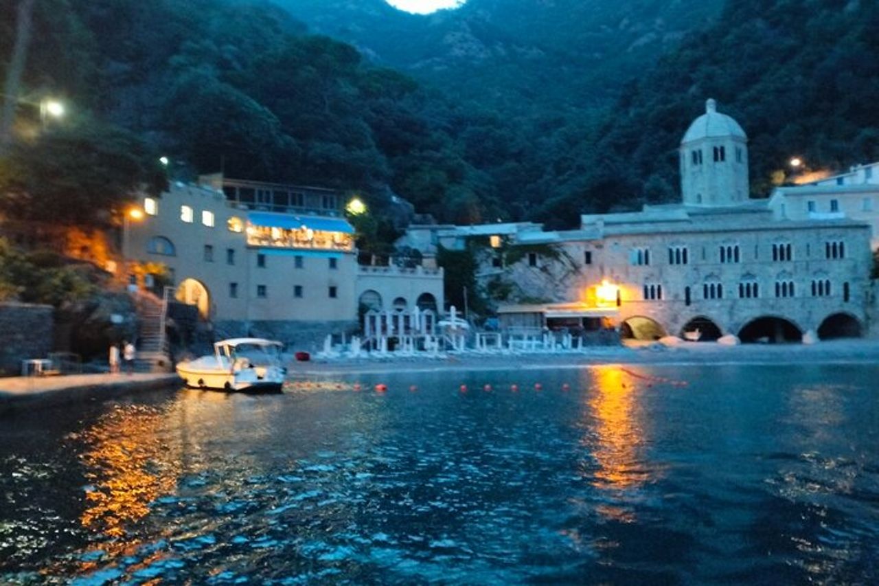 Tour giornaliero e al tramonto Escursione in barca da Genova a Portofino — 8