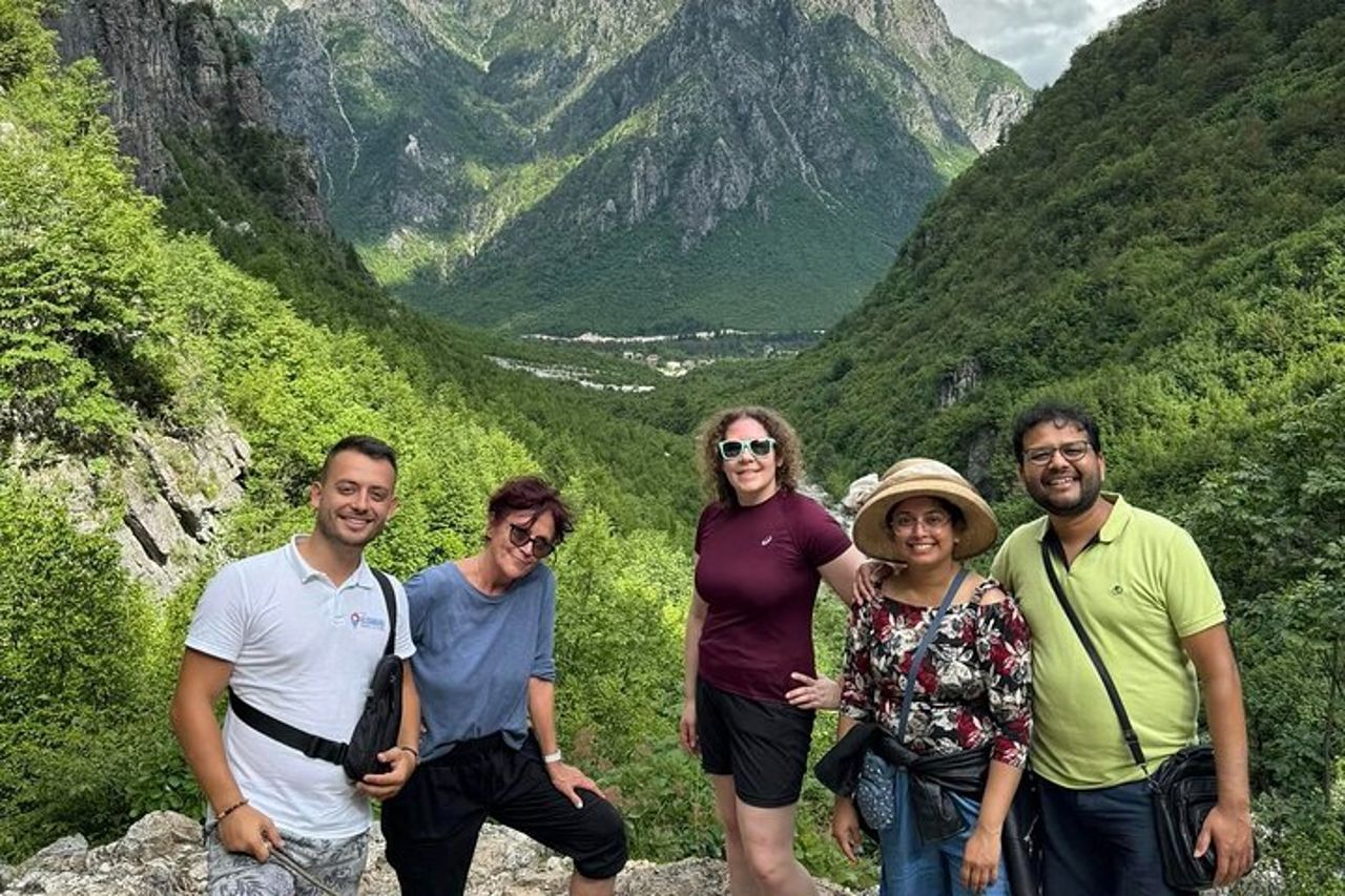 Tour di un giorno delle Alpi albanesi e del villaggio di Theth da Tirana — 5