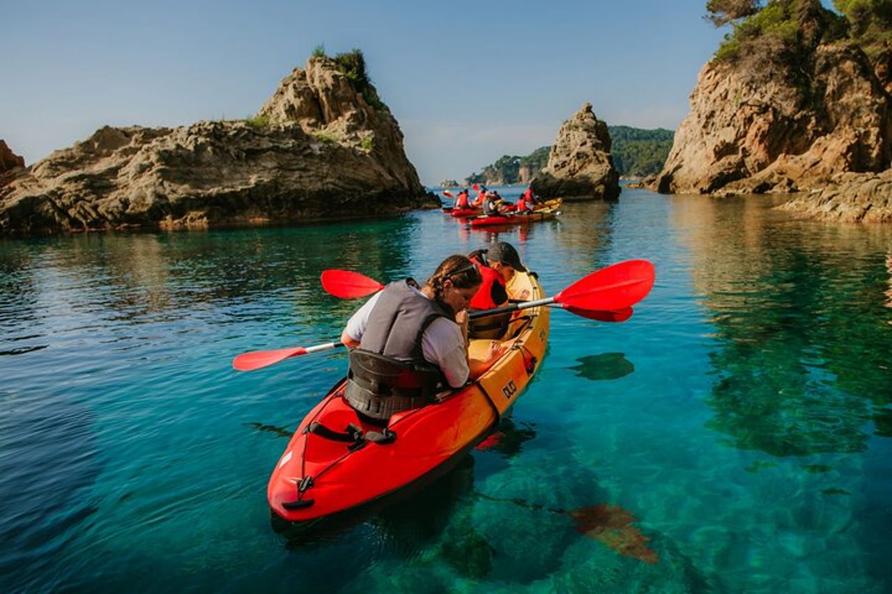 Tour guidato in kayak di 2 ore sulla Costa Brava — 3