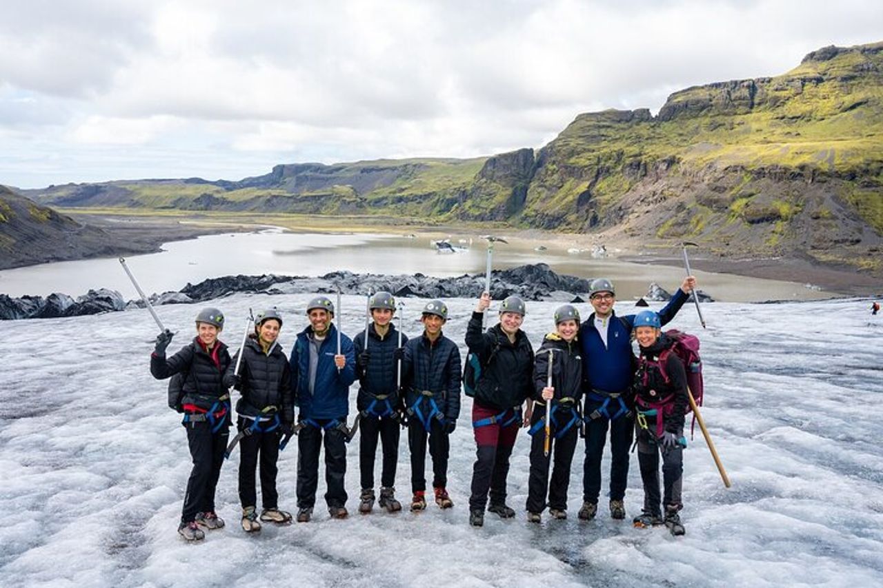 Escursione sul ghiacciaio Sólheimajökull - Avventura sul ghiaccio blu per piccoli gruppi — 2
