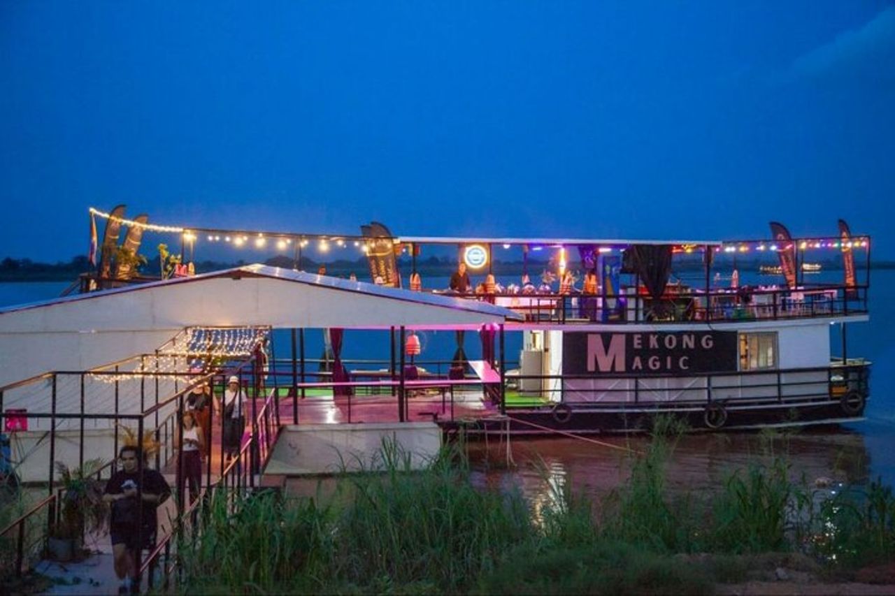 Crociera al tramonto a Phnom Penh con birra illimitata e barbecue a buffet — 9