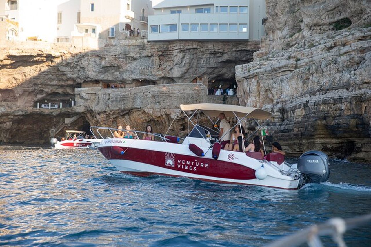 Exclusive 2-Hour Boat Party in Polignano a Mare — 5