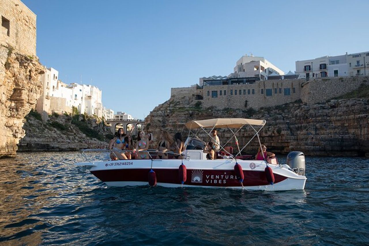 Esclusivo tour privato in barca di 8 ore a Monopoli — 2